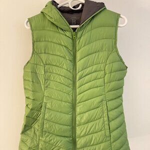 Down Hooded Vest from Bernardo, Green, S\M